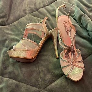 Prom shoes